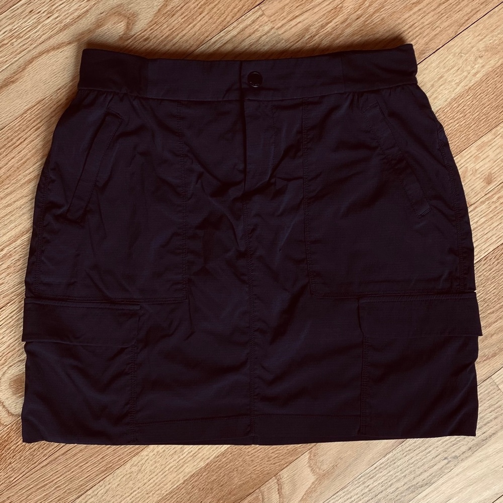 Black Athleta Cargo Skort